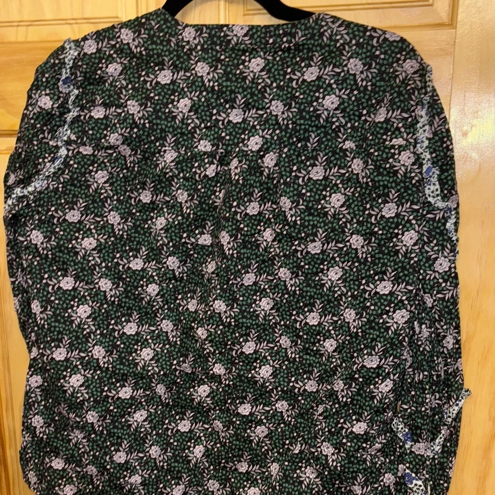 J. Crew Dark Green Floral Blouse - Picture 6 of 6